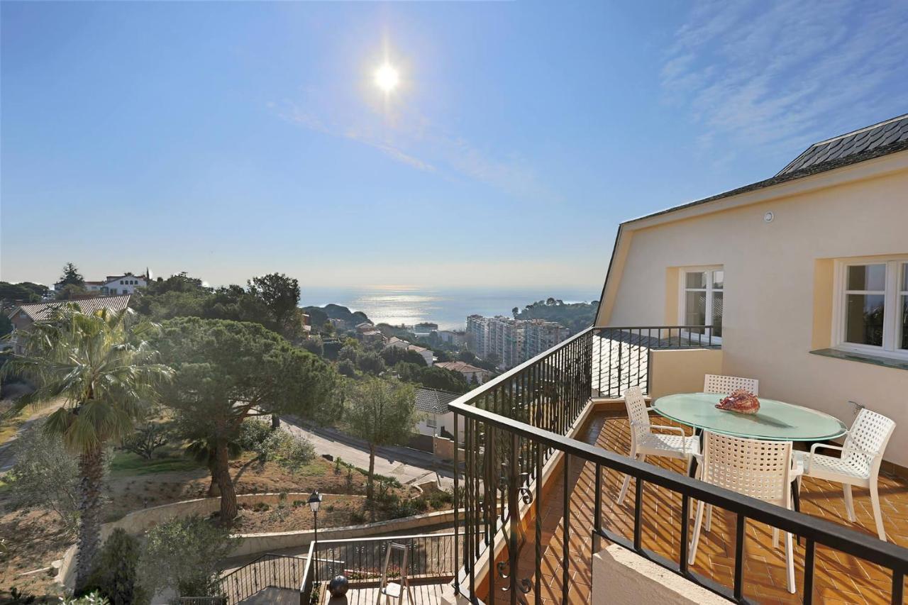 Homestay Villa Estrella - Costa Brava Calella Exteriör bild