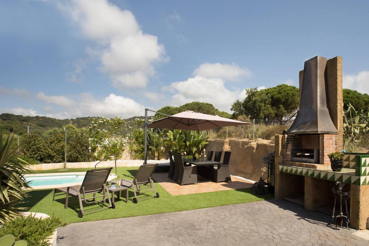 Homestay Villa Estrella - Costa Brava Calella Exteriör bild