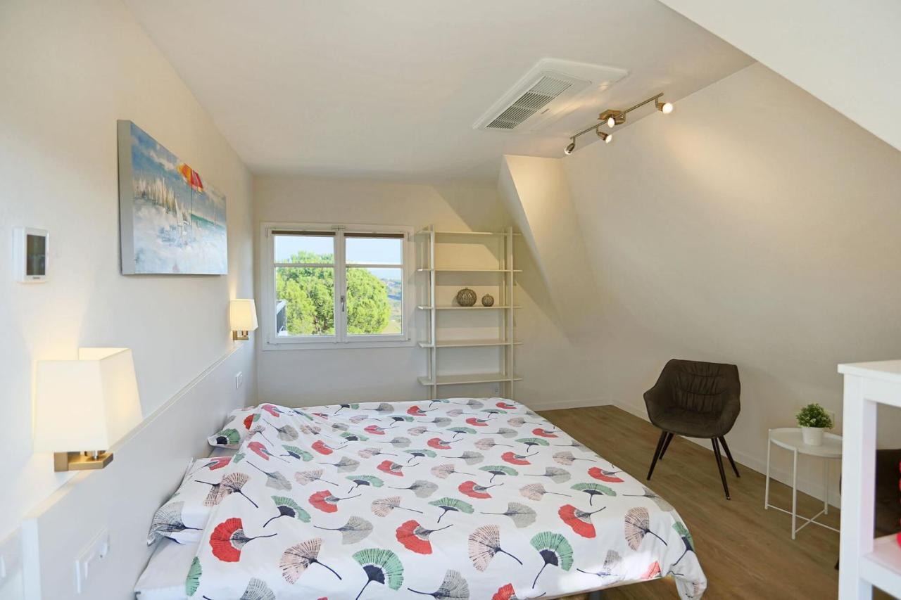 Homestay Villa Estrella - Costa Brava Calella Exteriör bild