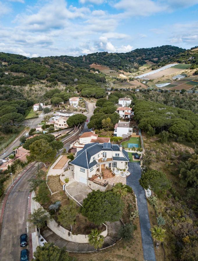 Homestay Villa Estrella - Costa Brava Calella Exteriör bild
