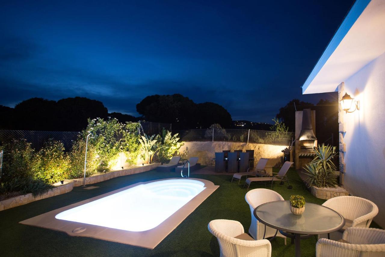 Homestay Villa Estrella - Costa Brava Calella Exteriör bild