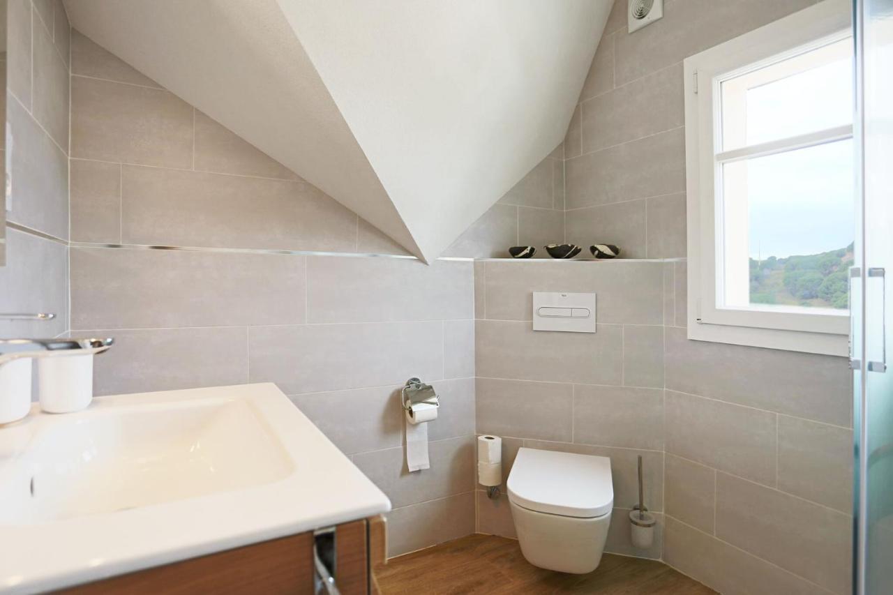 Homestay Villa Estrella - Costa Brava Calella Exteriör bild