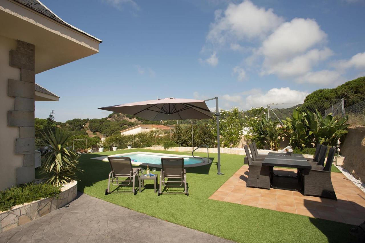 Homestay Villa Estrella - Costa Brava Calella Exteriör bild