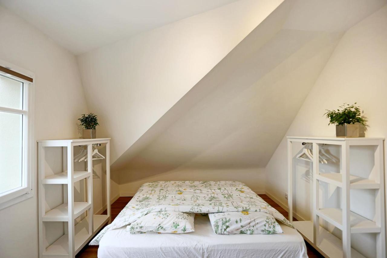 Homestay Villa Estrella - Costa Brava Calella Exteriör bild