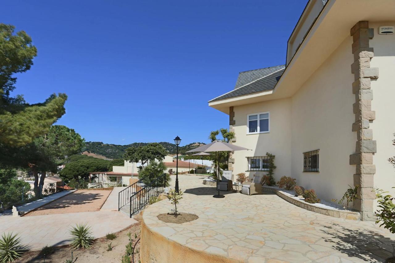 Homestay Villa Estrella - Costa Brava Calella Exteriör bild