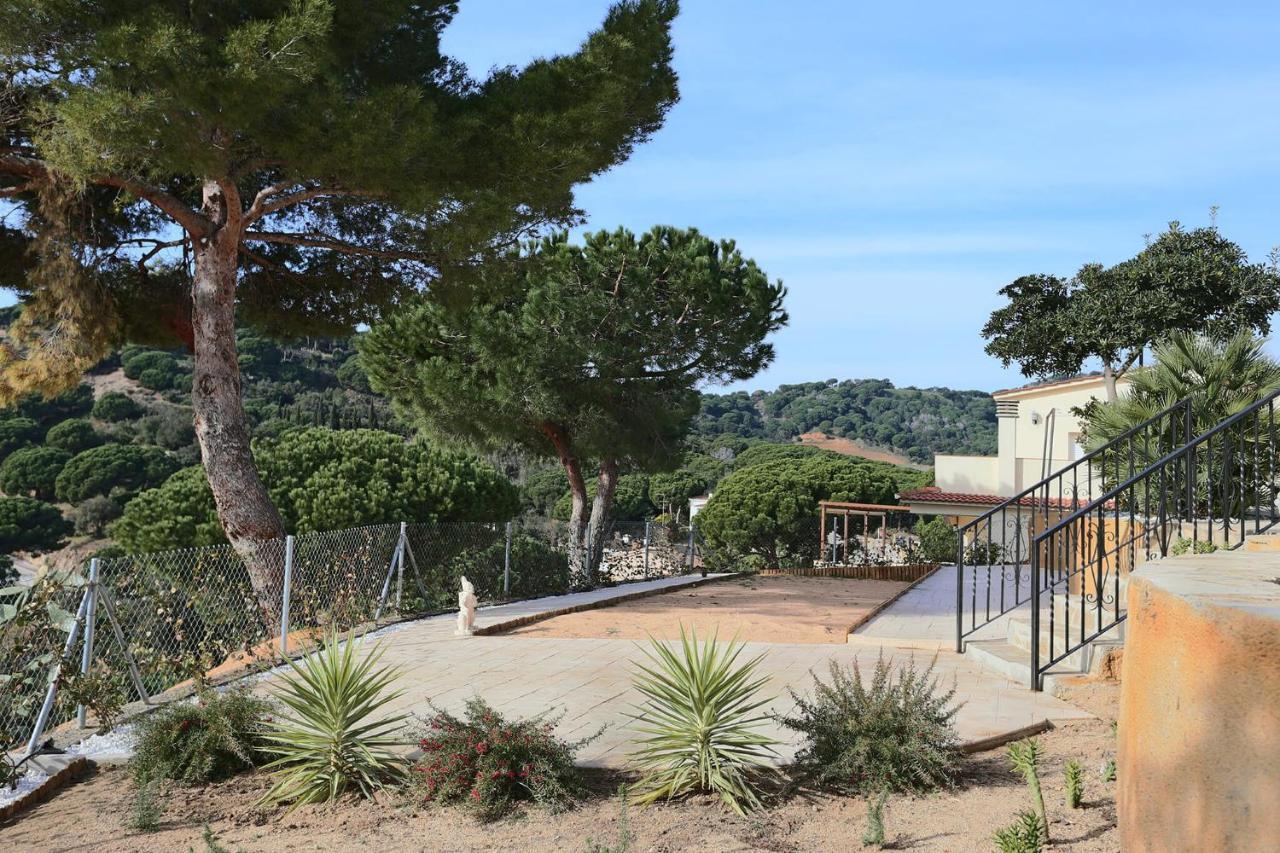 Homestay Villa Estrella - Costa Brava Calella Exteriör bild